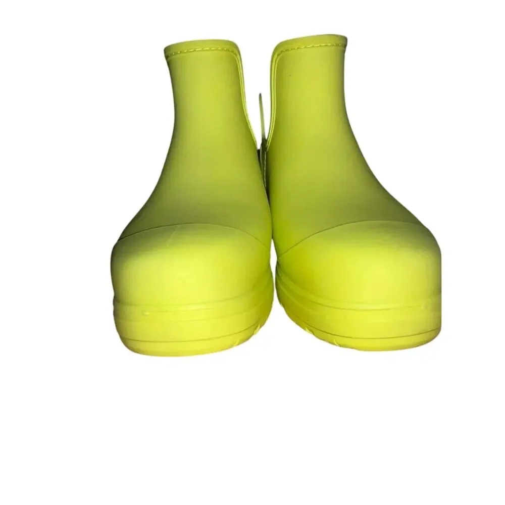 UGG Raindrop Waterproof Rain Boots - Margarita Yellow Size 9.5 LIKE NEW